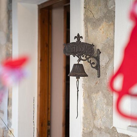 Rock Dandy Deluxe Chalet In Arachova - Delphi, Sauna, Prv Parking, Amazing View Екстериор снимка