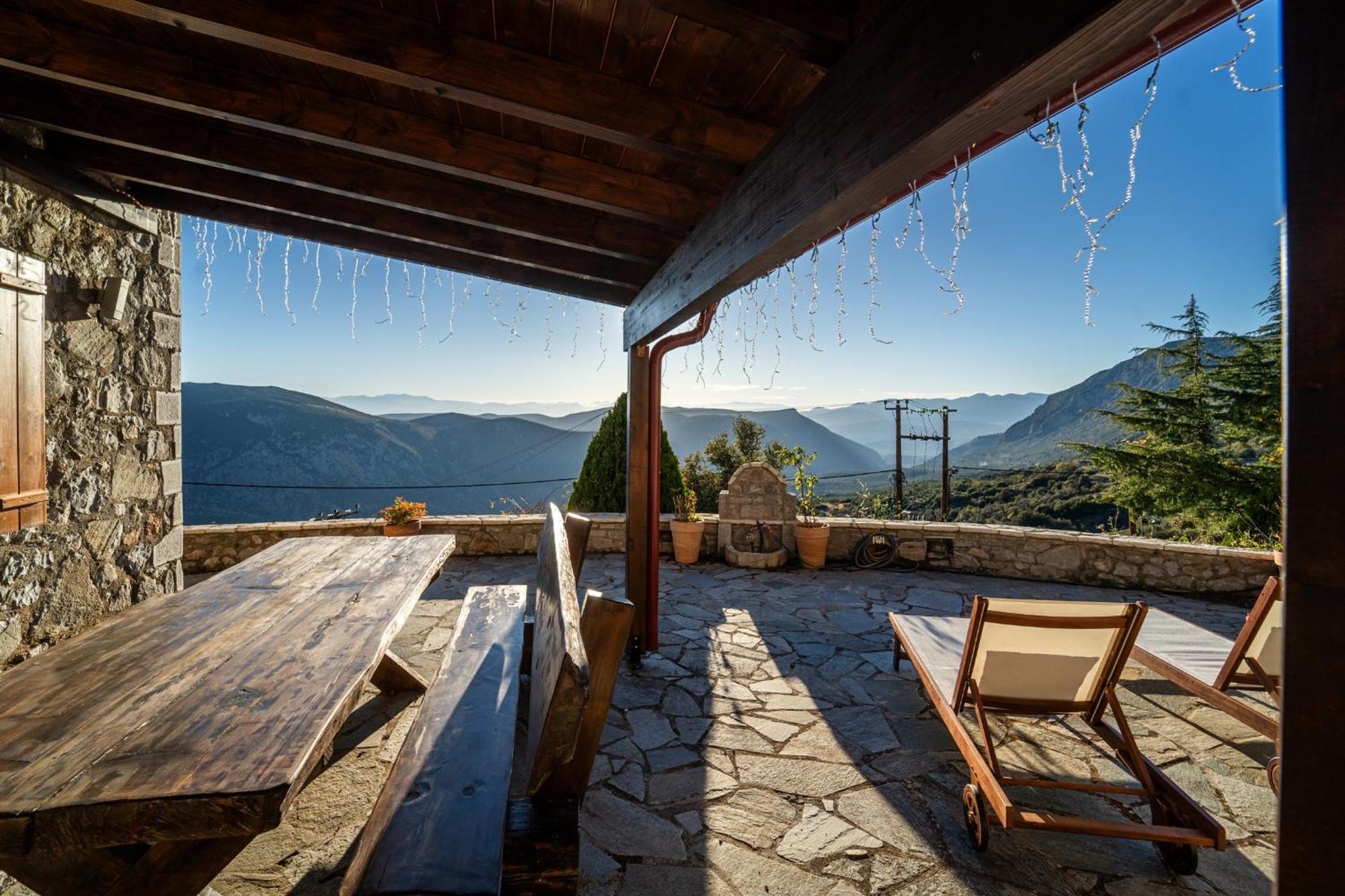 Rock Dandy Deluxe Chalet In Arachova - Delphi, Sauna, Prv Parking, Amazing View Екстериор снимка