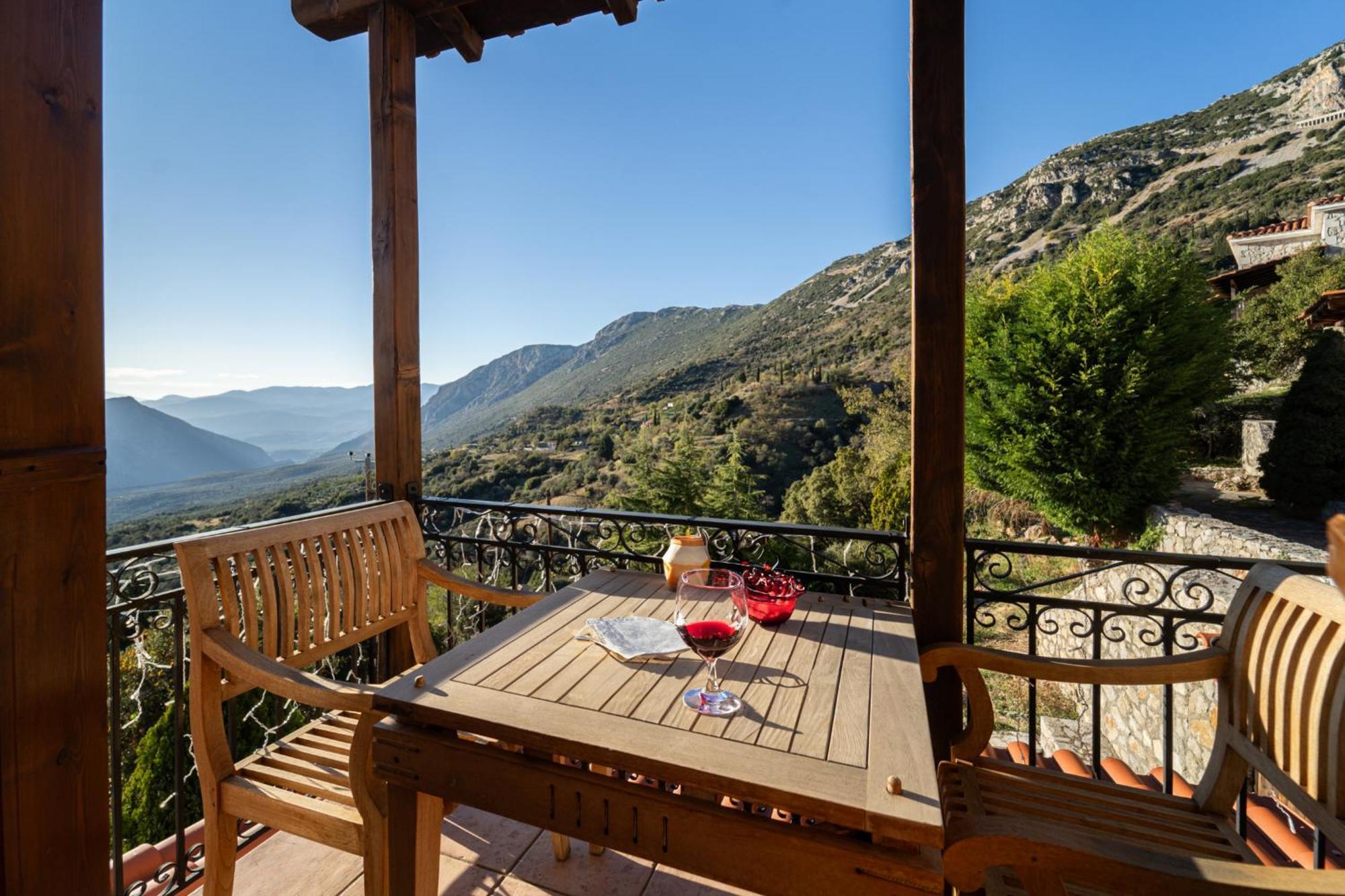 Rock Dandy Deluxe Chalet In Arachova - Delphi, Sauna, Prv Parking, Amazing View Екстериор снимка