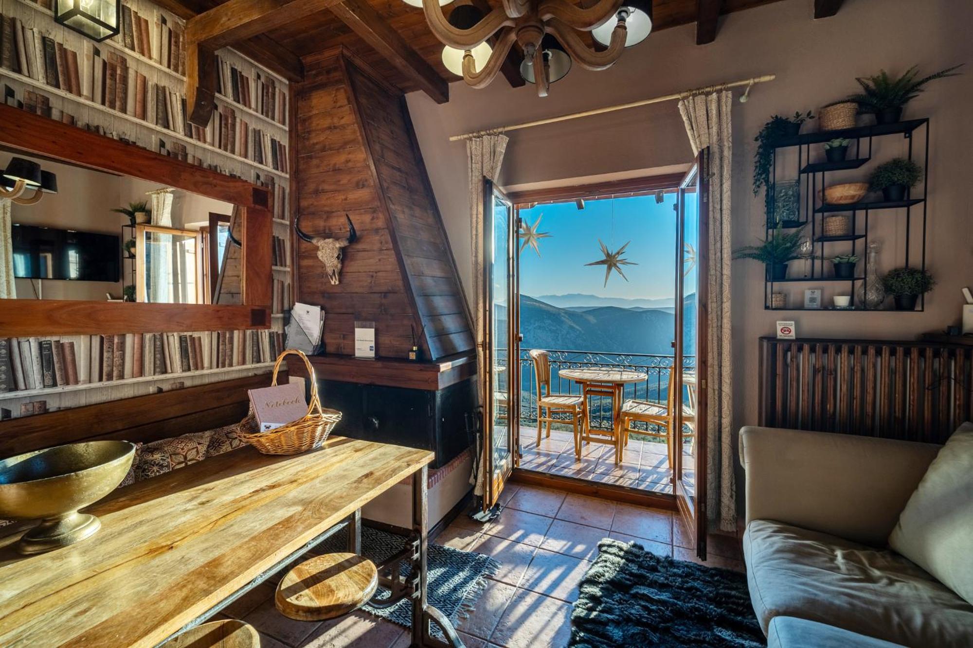 Rock Dandy Deluxe Chalet In Arachova - Delphi, Sauna, Prv Parking, Amazing View Екстериор снимка
