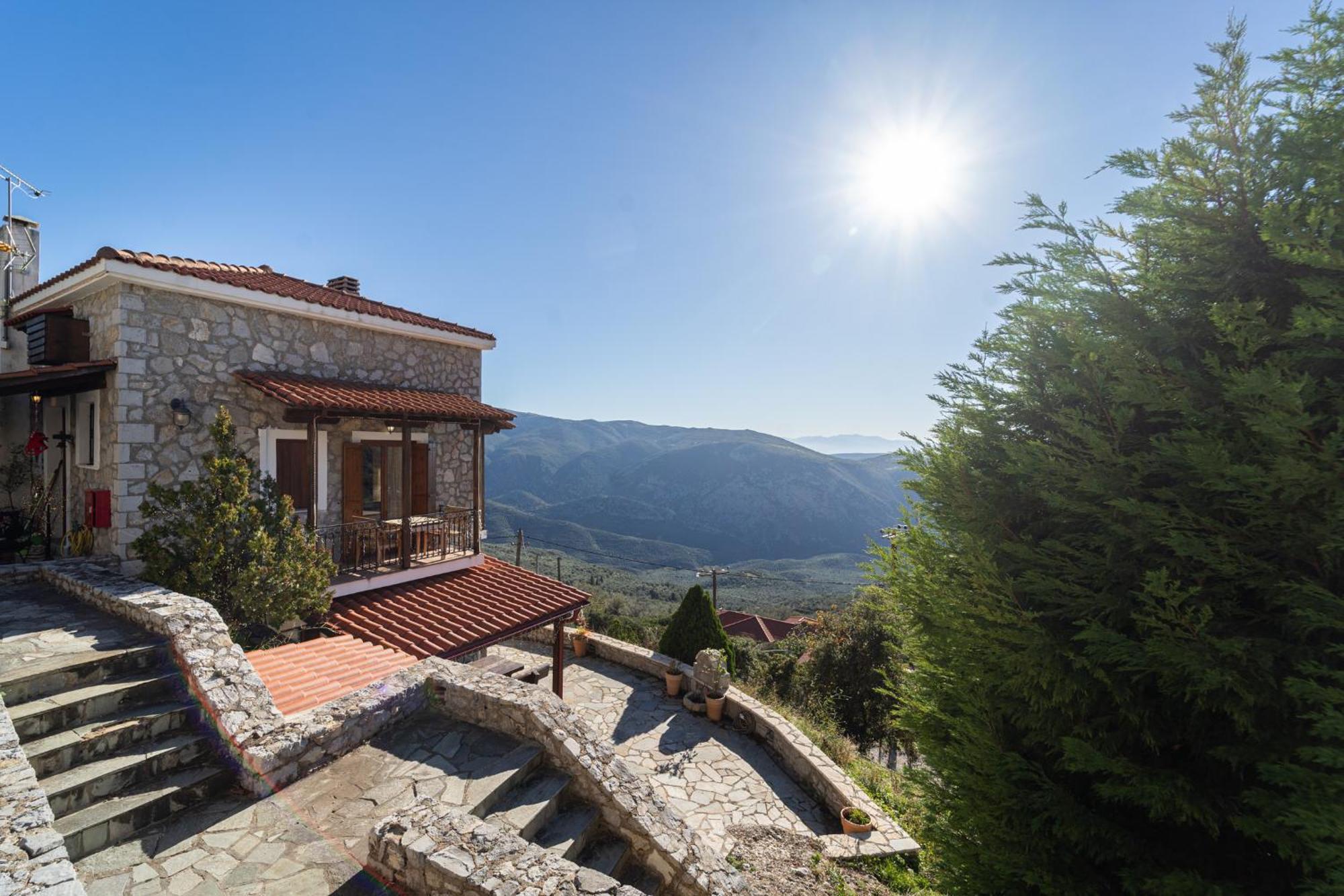 Rock Dandy Deluxe Chalet In Arachova - Delphi, Sauna, Prv Parking, Amazing View Екстериор снимка