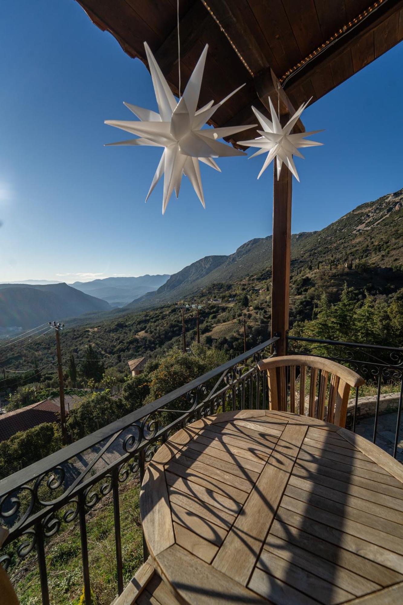 Rock Dandy Deluxe Chalet In Arachova - Delphi, Sauna, Prv Parking, Amazing View Екстериор снимка