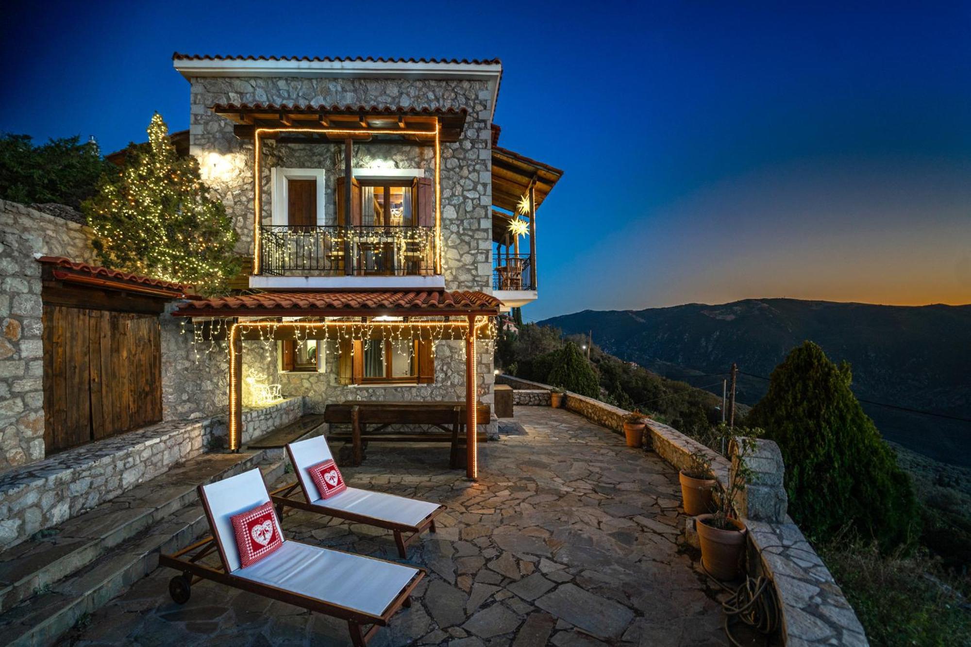 Rock Dandy Deluxe Chalet In Arachova - Delphi, Sauna, Prv Parking, Amazing View Екстериор снимка