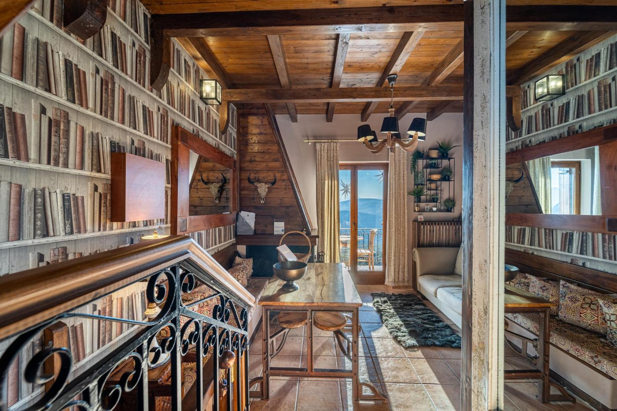 Rock Dandy Deluxe Chalet In Arachova - Delphi, Sauna, Prv Parking, Amazing View Екстериор снимка