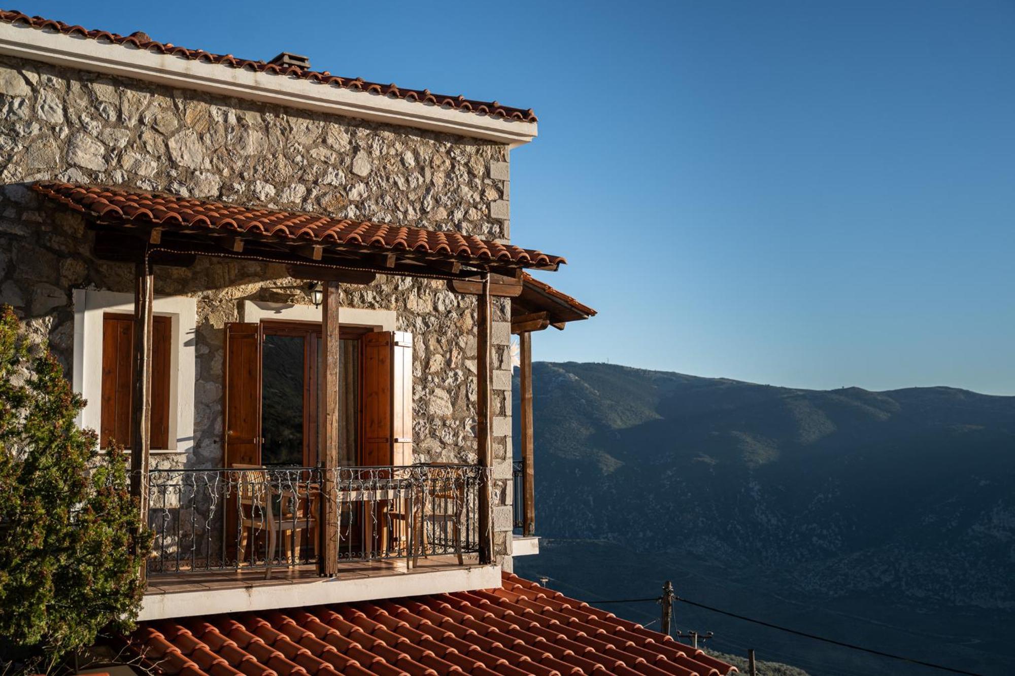 Rock Dandy Deluxe Chalet In Arachova - Delphi, Sauna, Prv Parking, Amazing View Екстериор снимка
