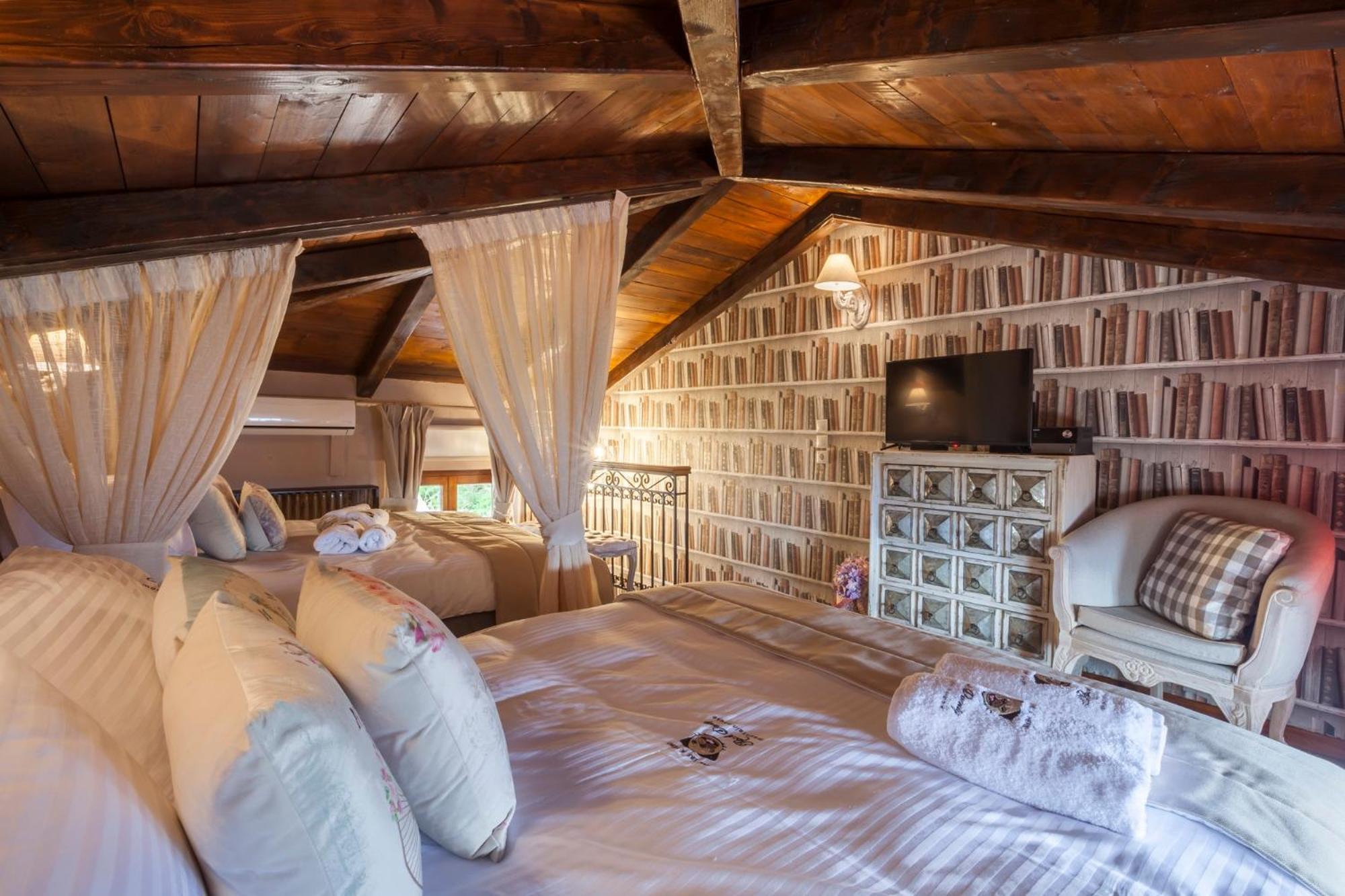 Rock Dandy Deluxe Chalet In Arachova - Delphi, Sauna, Prv Parking, Amazing View Екстериор снимка