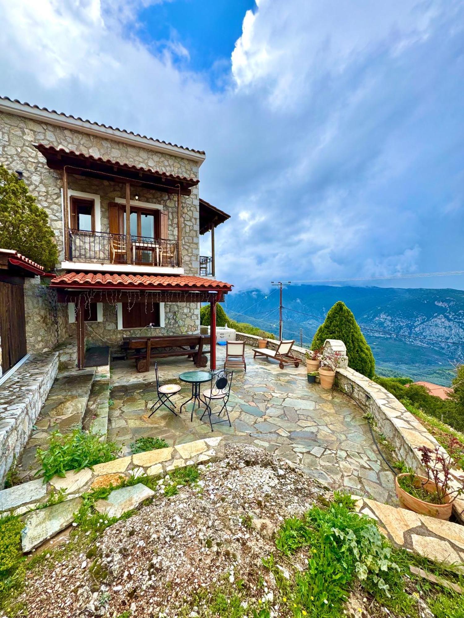Rock Dandy Deluxe Chalet In Arachova - Delphi, Sauna, Prv Parking, Amazing View Екстериор снимка